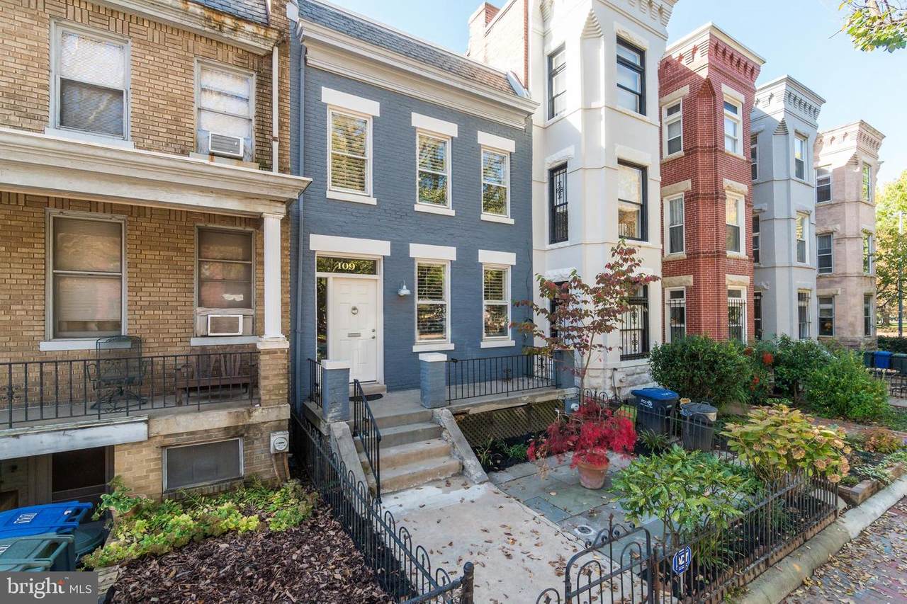 109 Kentucky Avenue - Photo 1