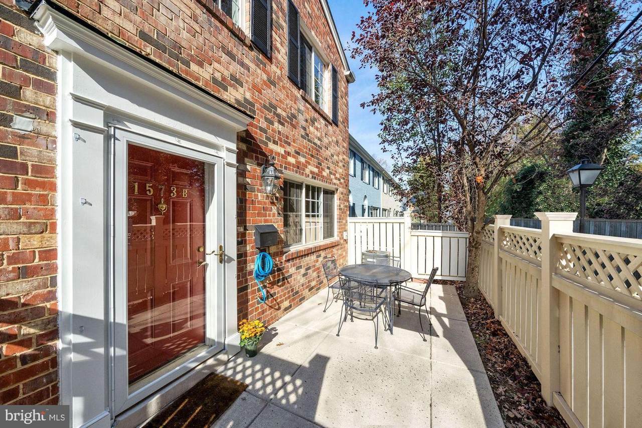 1573 Van Dorn Street - Photo 1