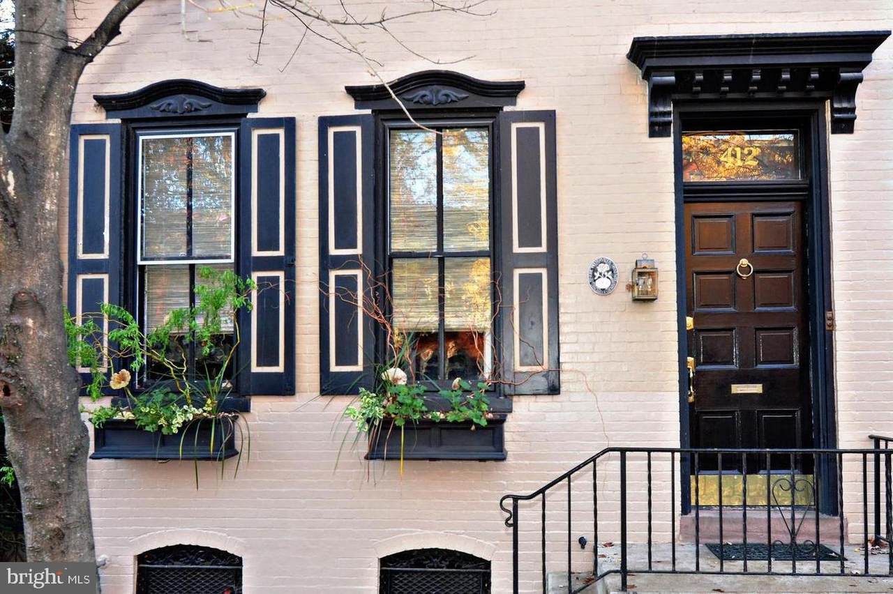 412 Walnut Street - Photo 1
