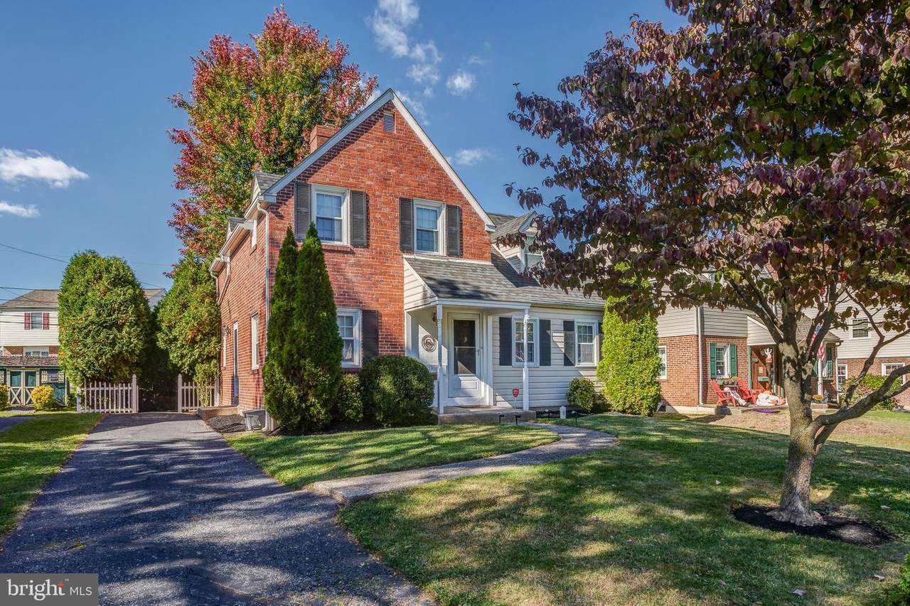 313 Harding Avenue - Photo 1