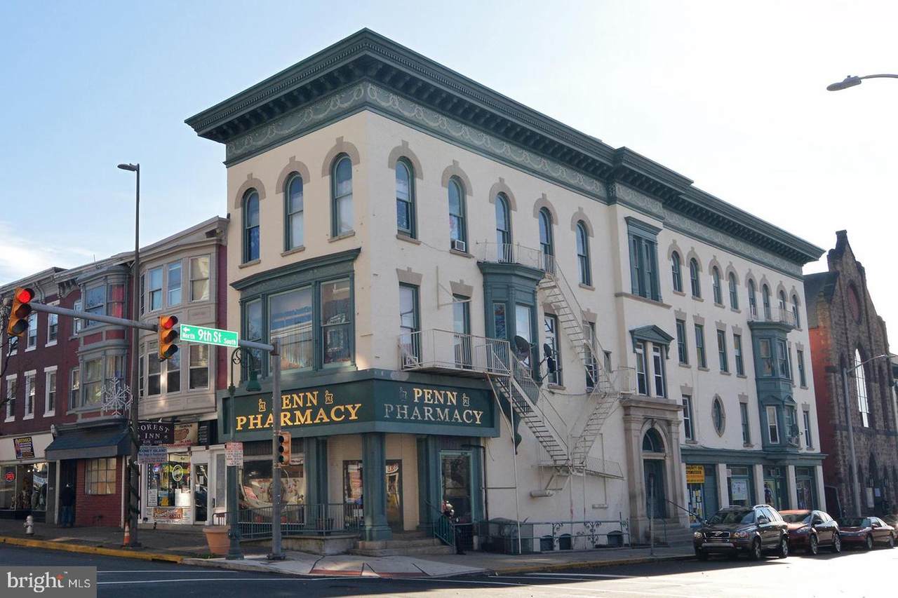 900 Penn Street - Photo 1