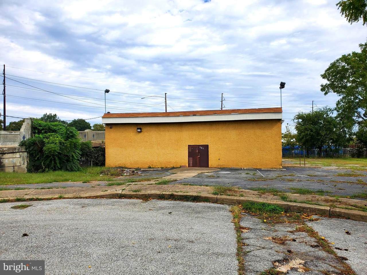 810 Heald Street - Photo 1