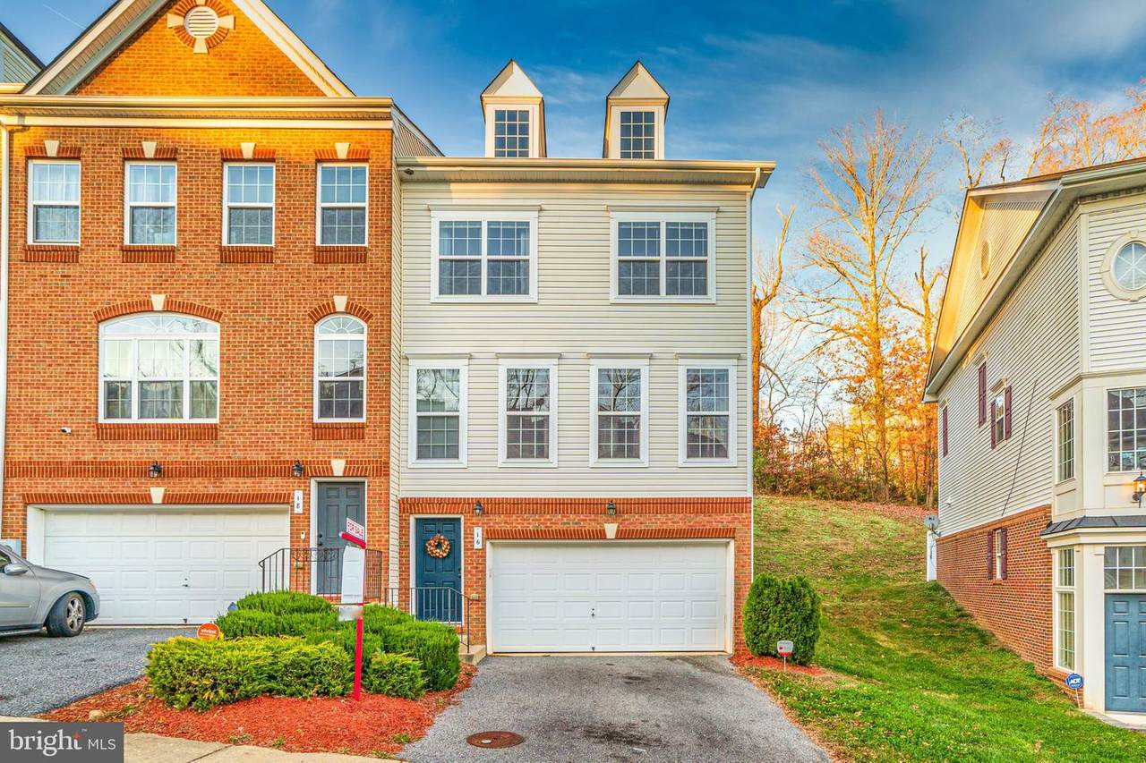 16 Fairhill Lane - Photo 1