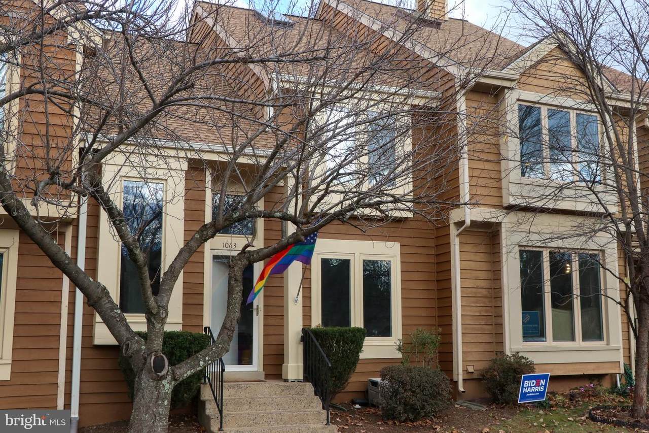 1063 Nicklaus Court - Photo 1