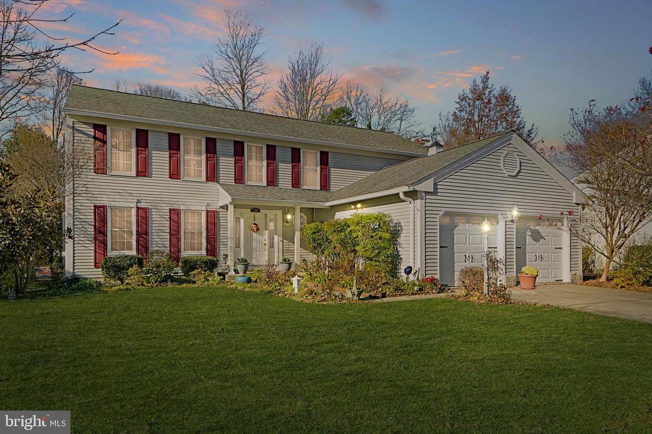 272 Tolstoy Lane - Photo 1
