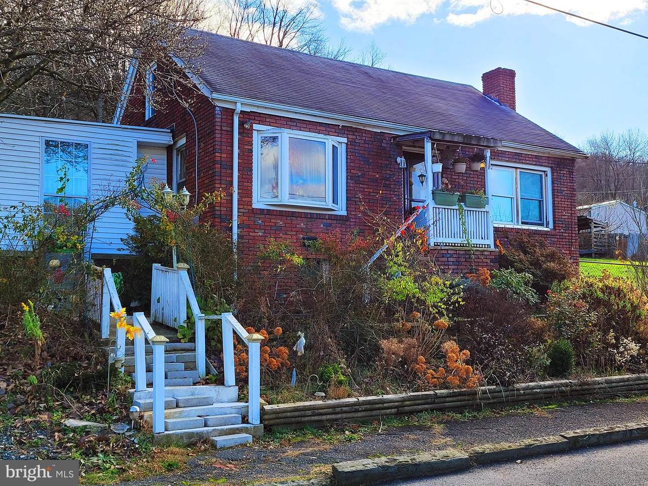 218 Savory Street - Photo 1