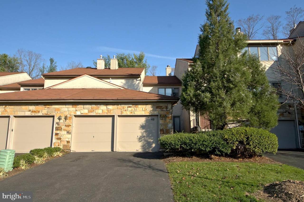 49 Woodmont Drive - Photo 1