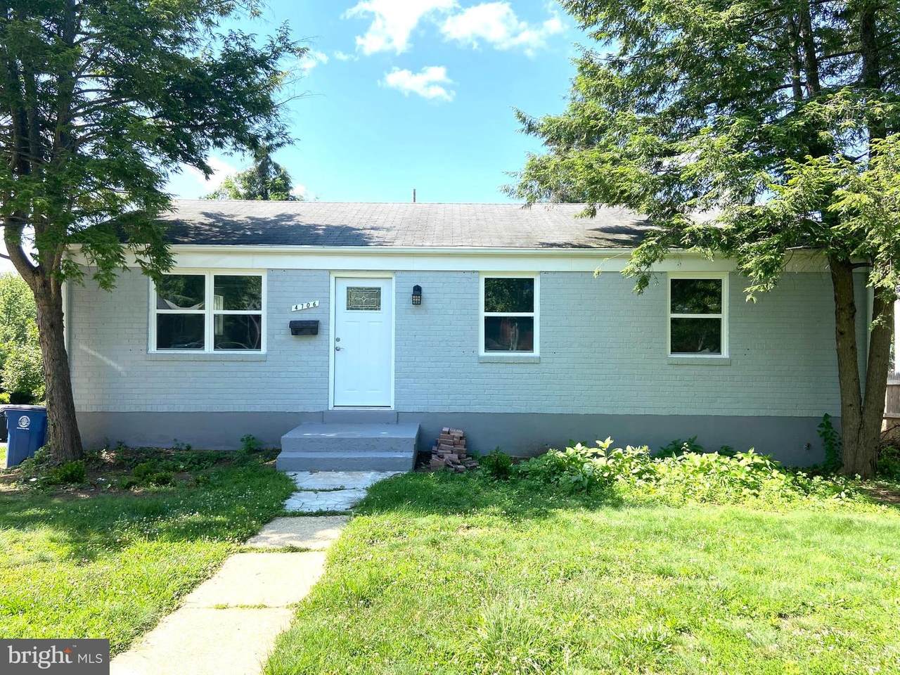 4706 Topping Road - Photo 1