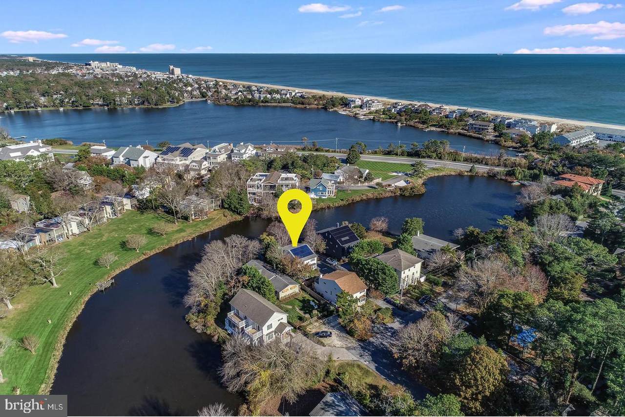 131 Chesapeake Street - Photo 1