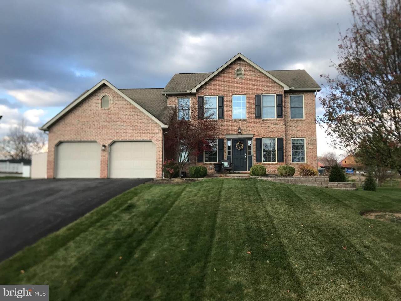 1337 Hunters Chase Road - Photo 1