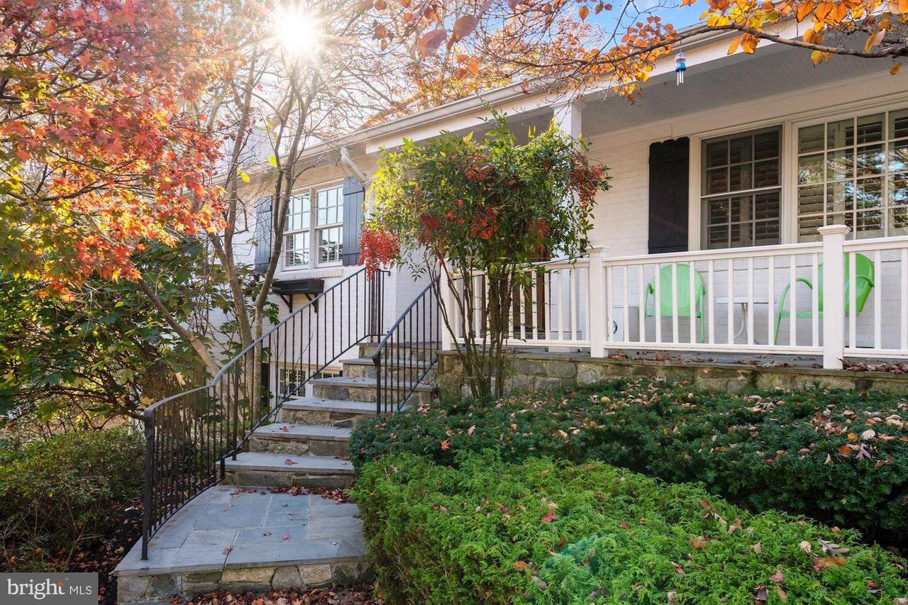 3708 Oakland Street - Photo 1