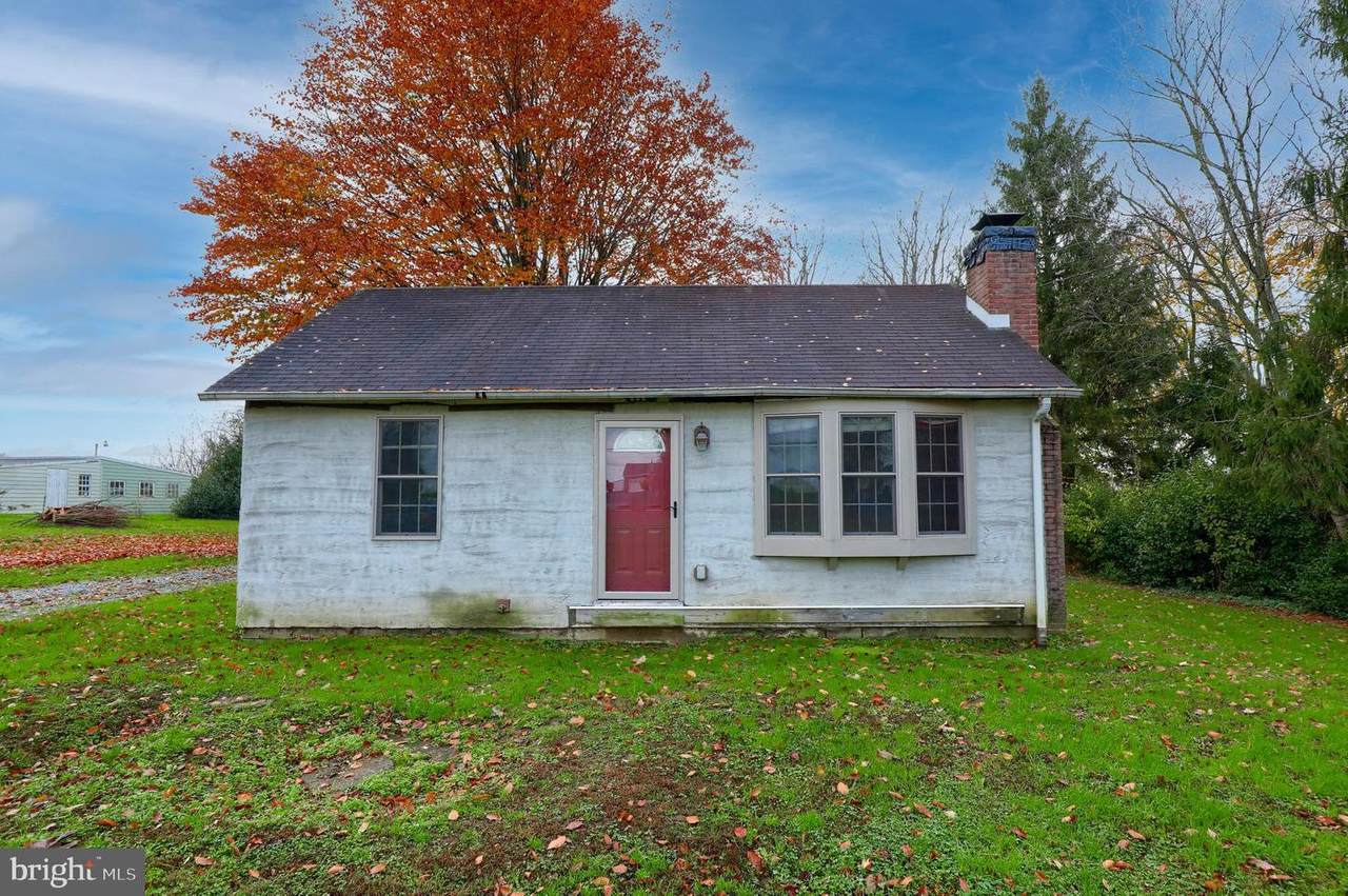 307 Sprecher Road - Photo 1