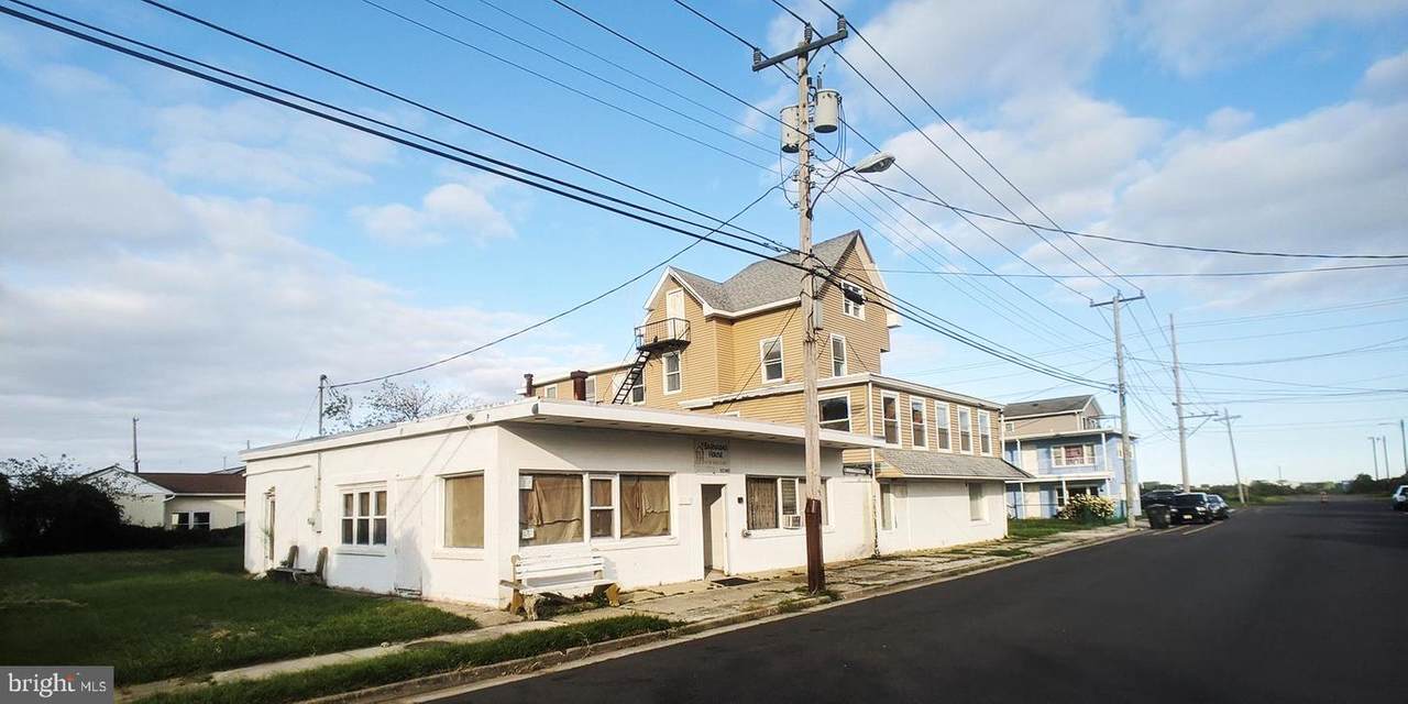 436 Garfield Avenue - Photo 1