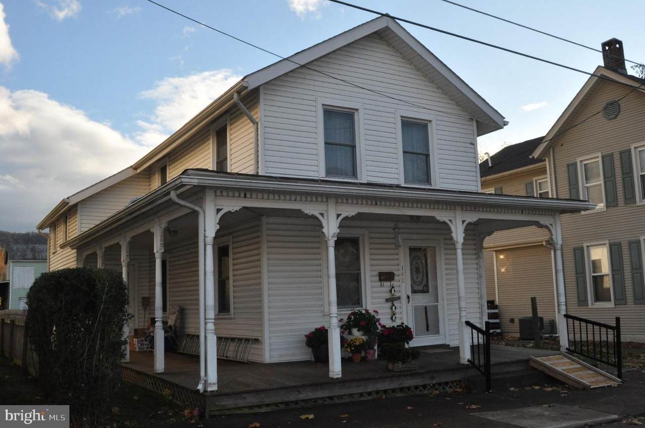 142 Moore Street - Photo 1