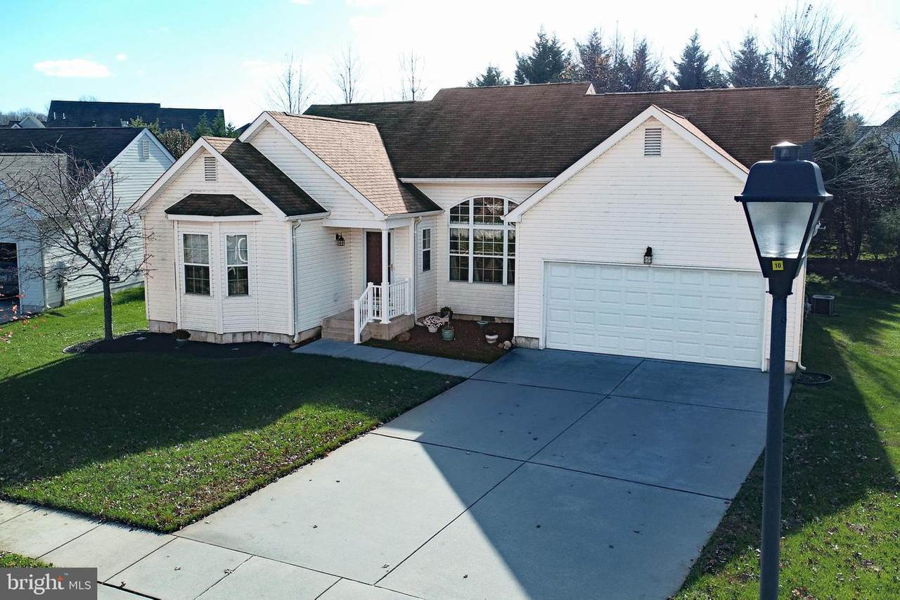 732 Chickory Trail - Photo 1