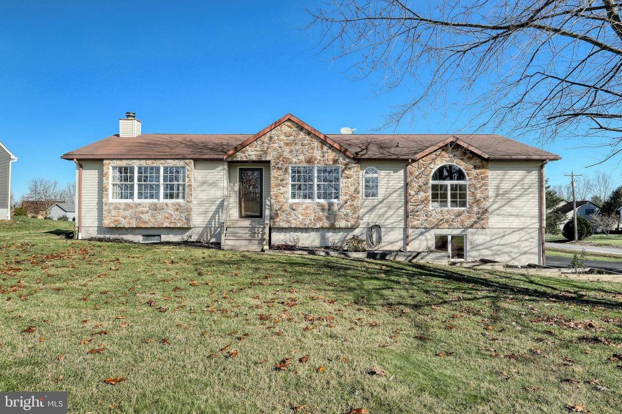 87 Lake Meade Drive - Photo 1
