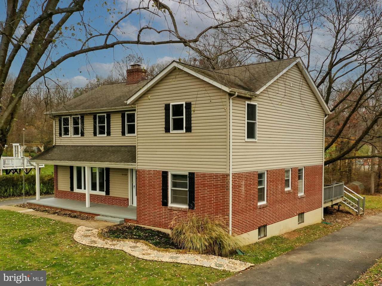 16022 Trenton Road - Photo 1
