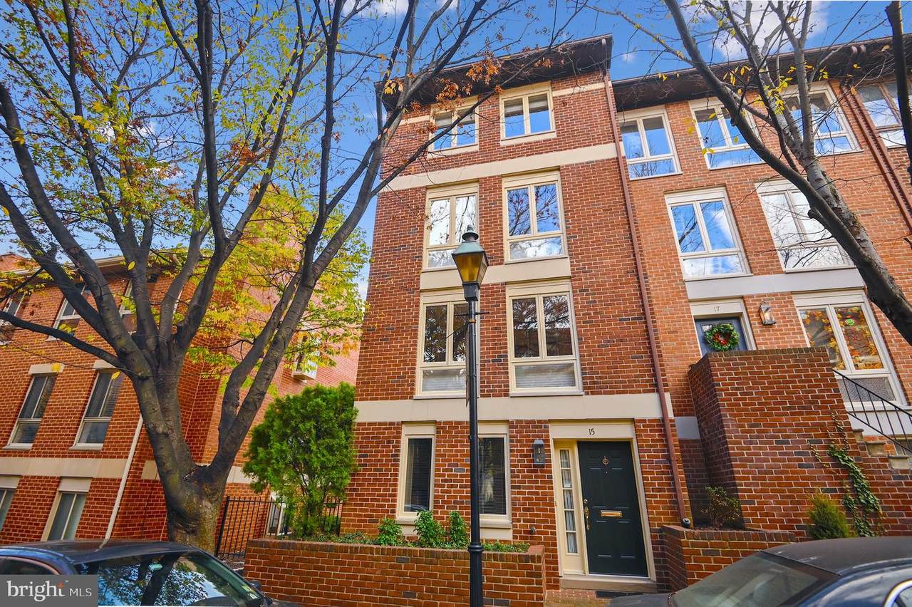 15 Lee Street - Photo 1