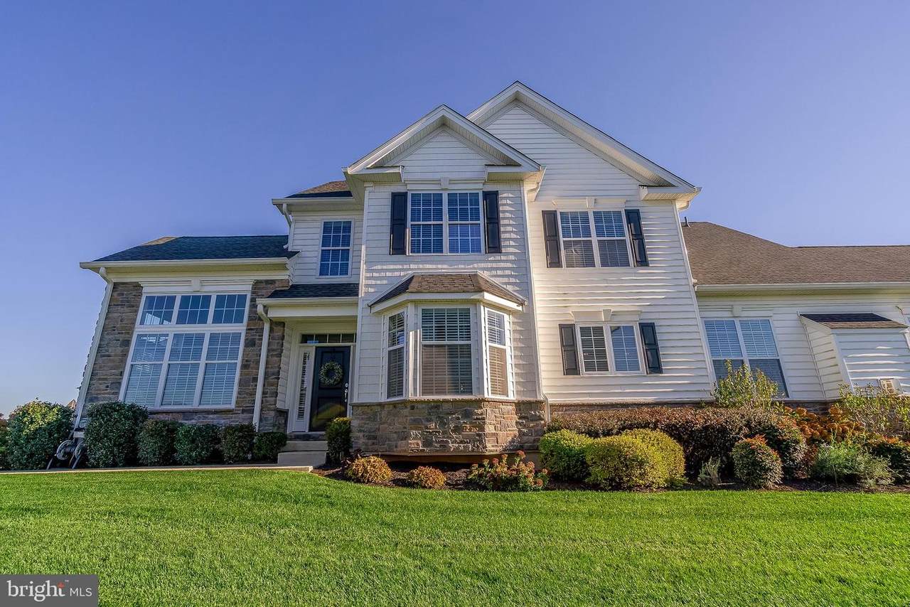 365 Wheat Sheaf Way - Photo 1