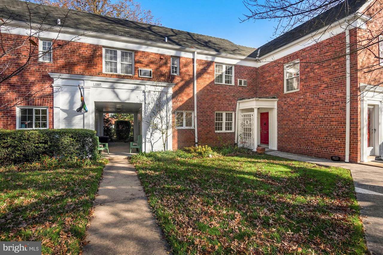 1805 Preston Road - Photo 1