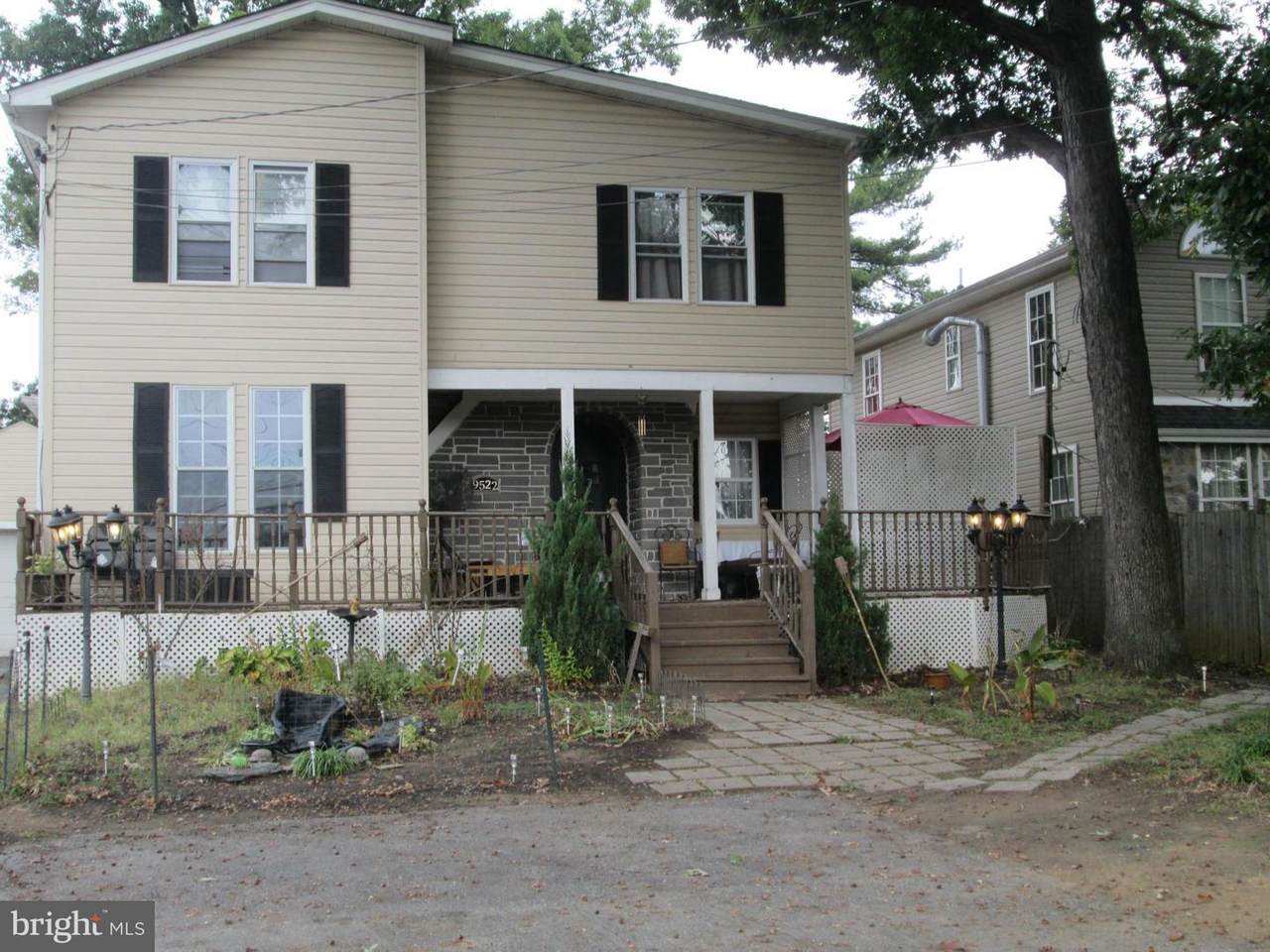 9522 Lanham Severn Road - Photo 1