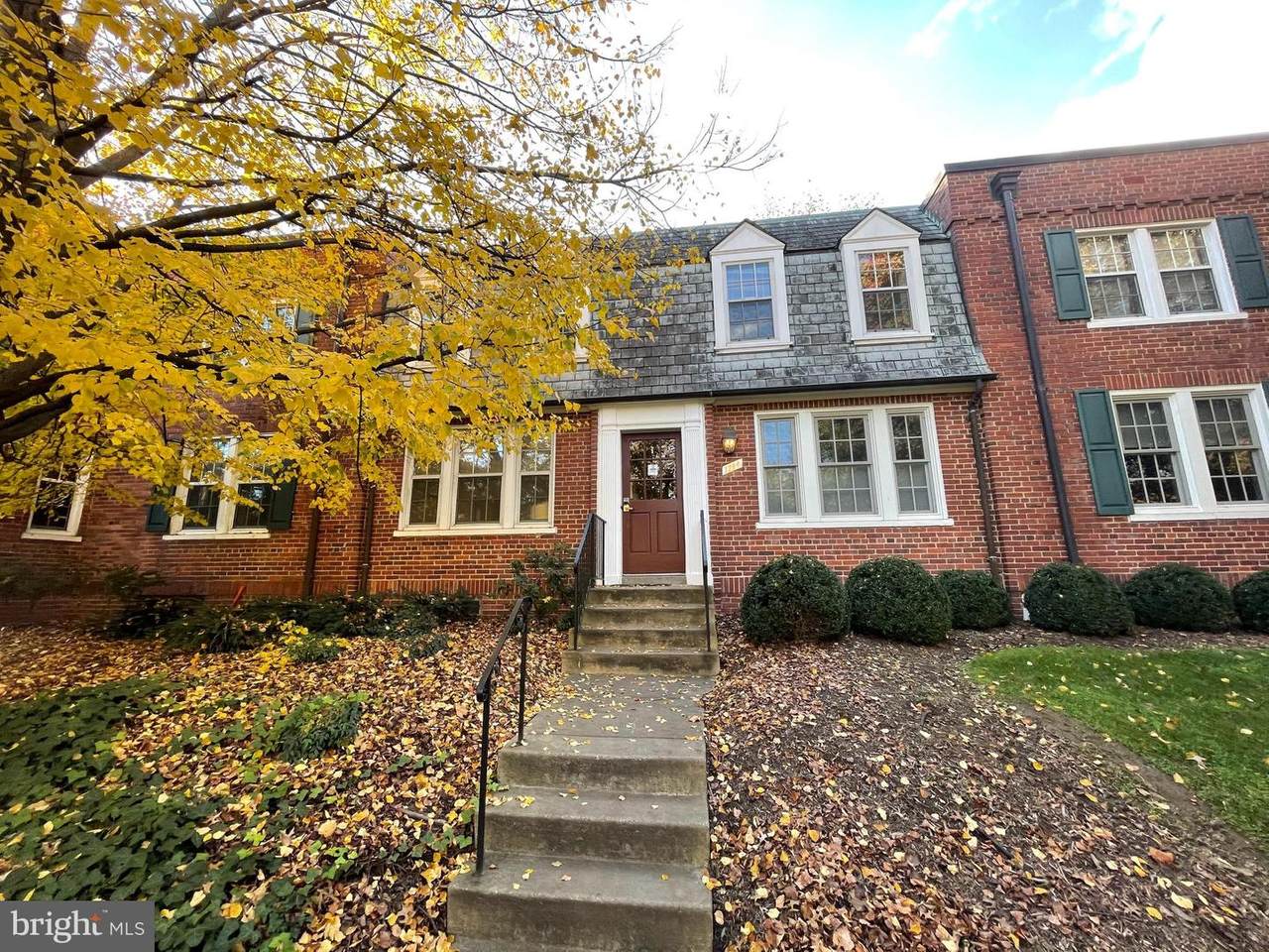 1744 Rhodes Street - Photo 1