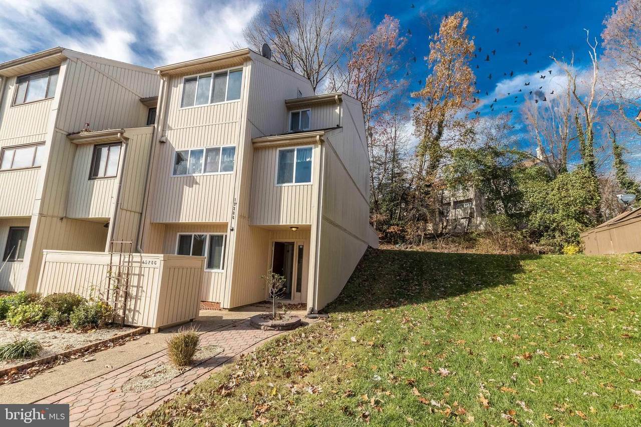 15286 Lodge Terrace - Photo 1