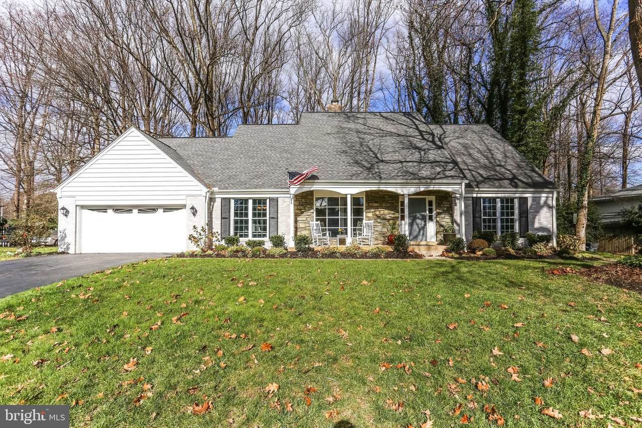 705 Ridge Drive - Photo 1