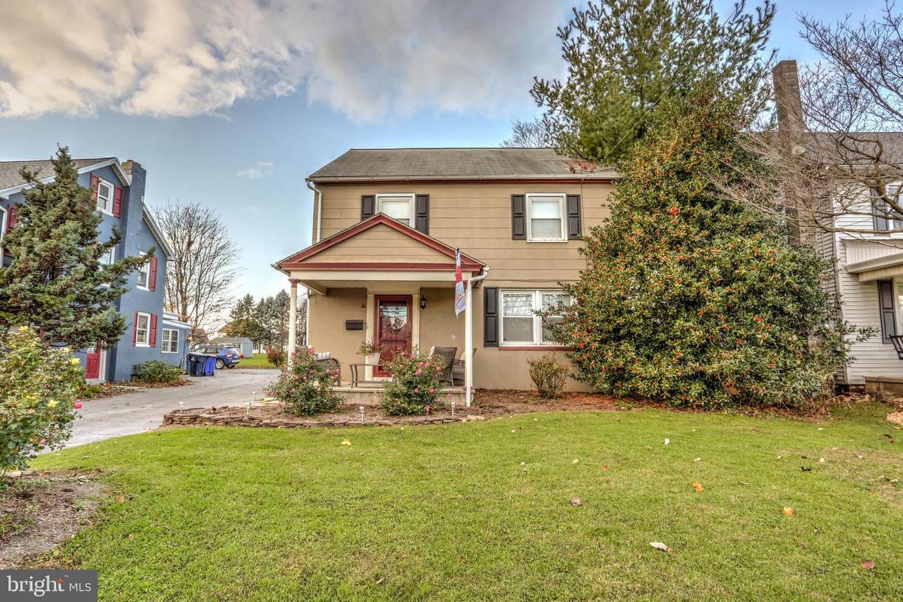 547 Main Street - Photo 1