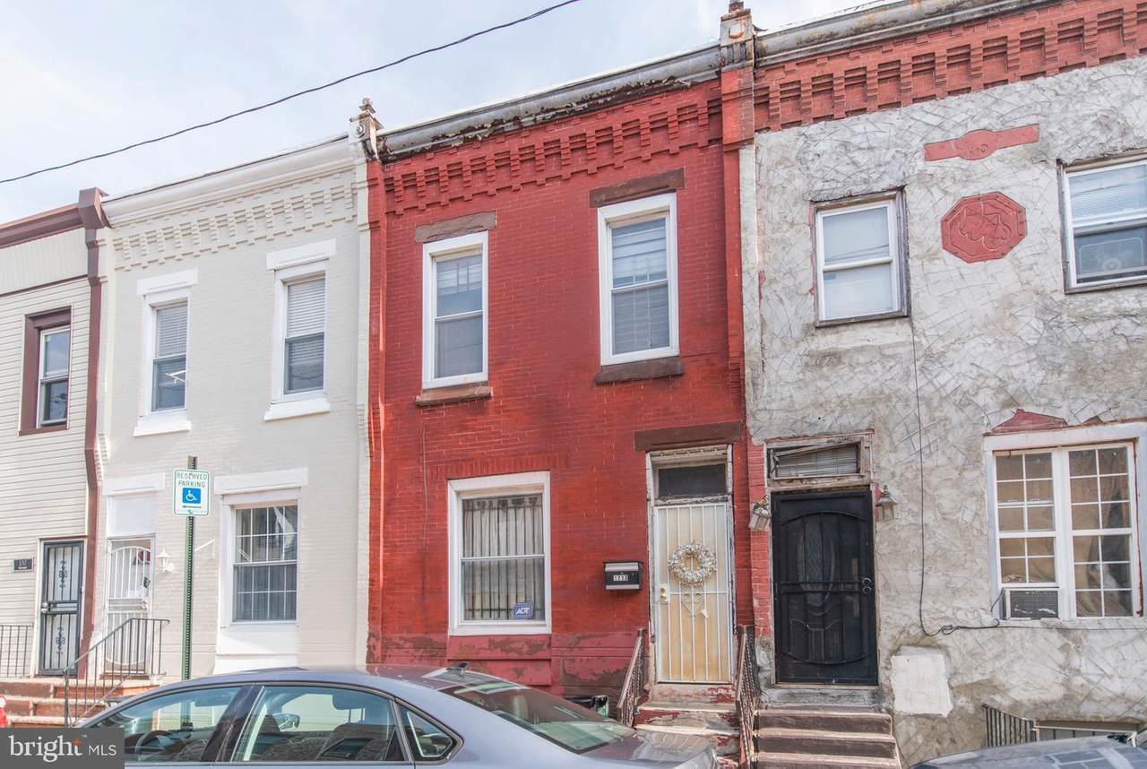 1713 Edgley Street - Photo 1