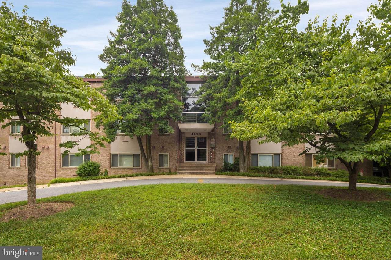 4570 Macarthur Boulevard - Photo 1