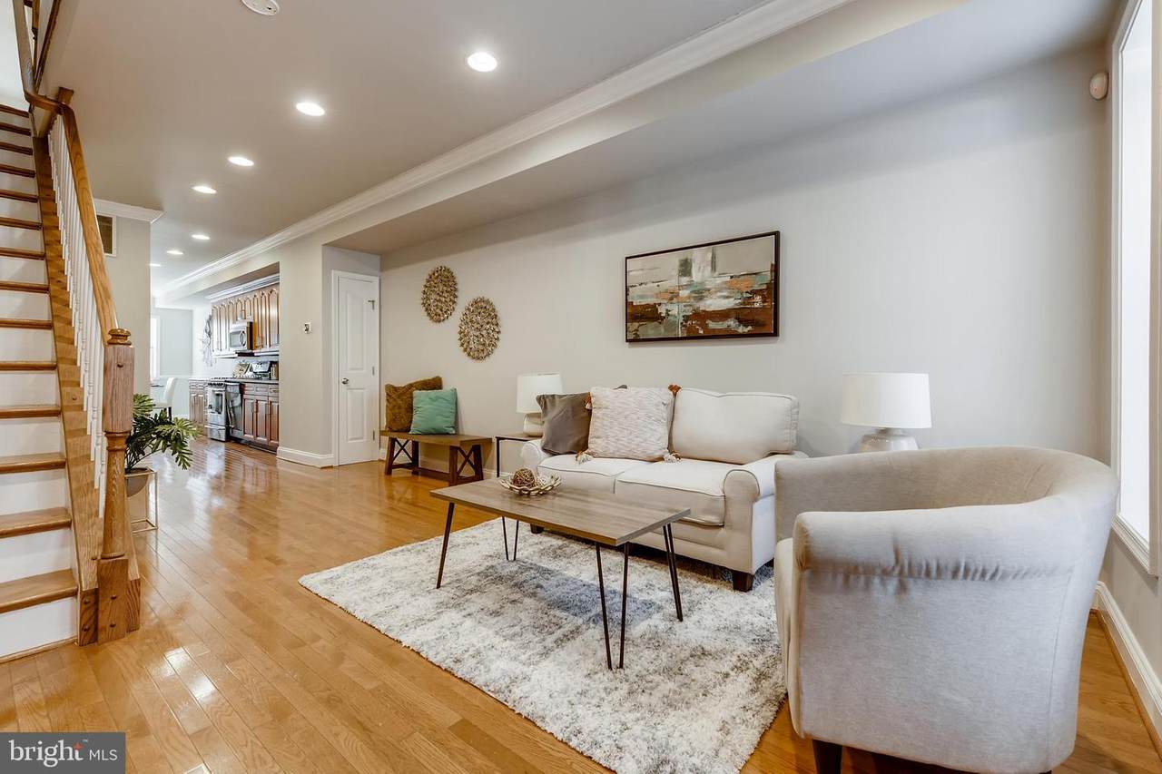 1215 Glyndon Avenue - Photo 1