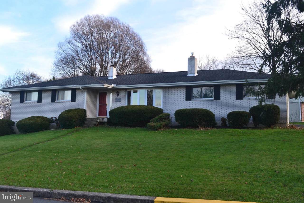 776 Highland Avenue - Photo 1