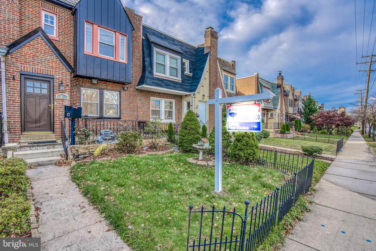82 Dundalk Avenue - Photo 1