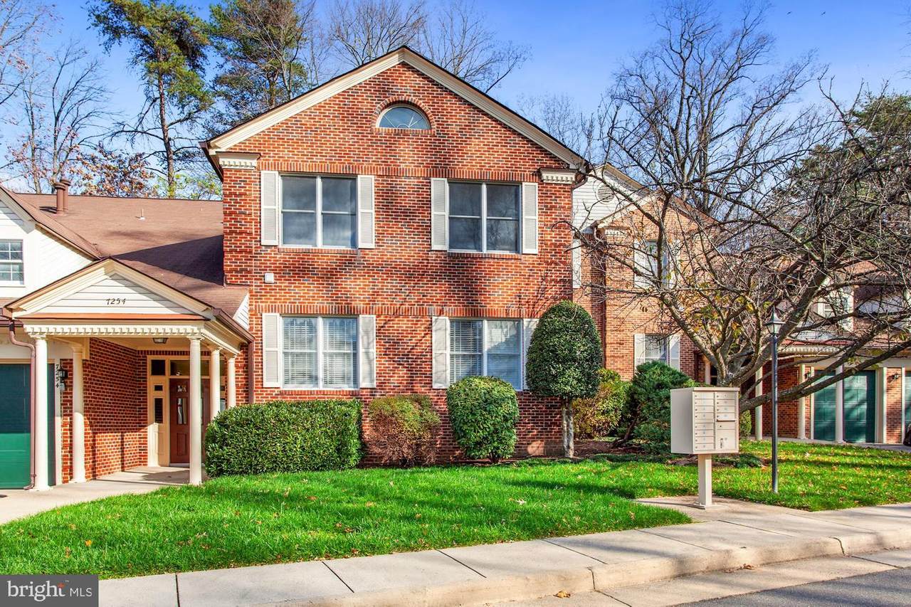 7254 Glen Hollow - Photo 1