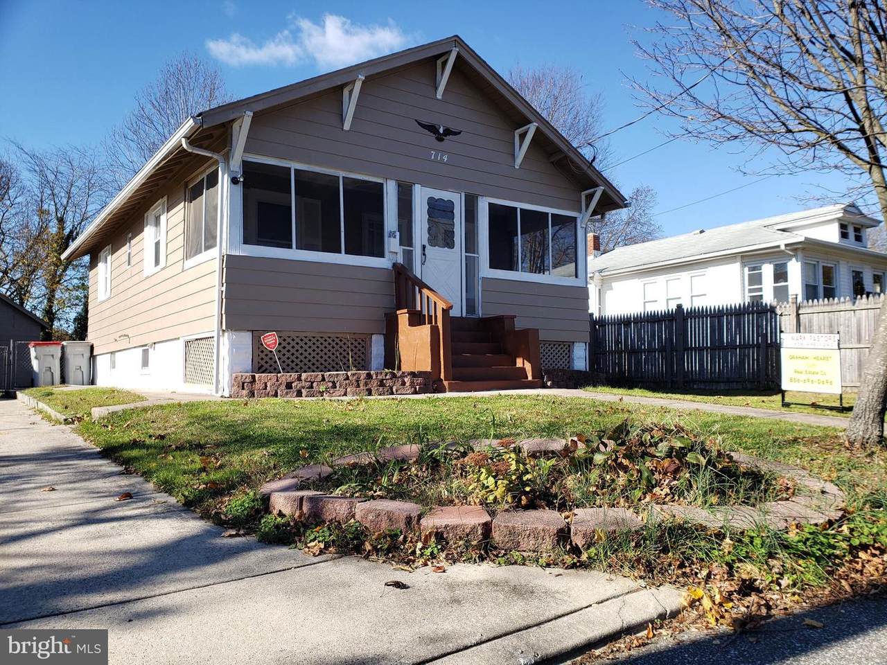 714 Allen Avenue - Photo 1