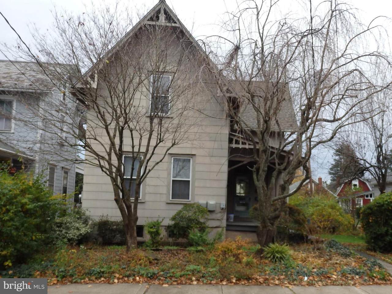 33 Hellertown Avenue - Photo 1