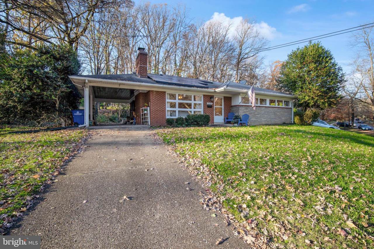 10400 Royal Road - Photo 1