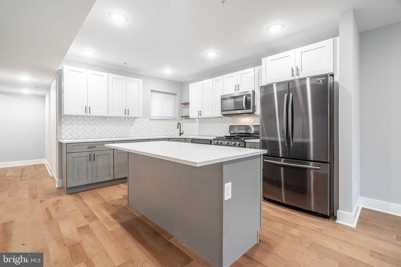 1501 Bailey Street - Photo 1