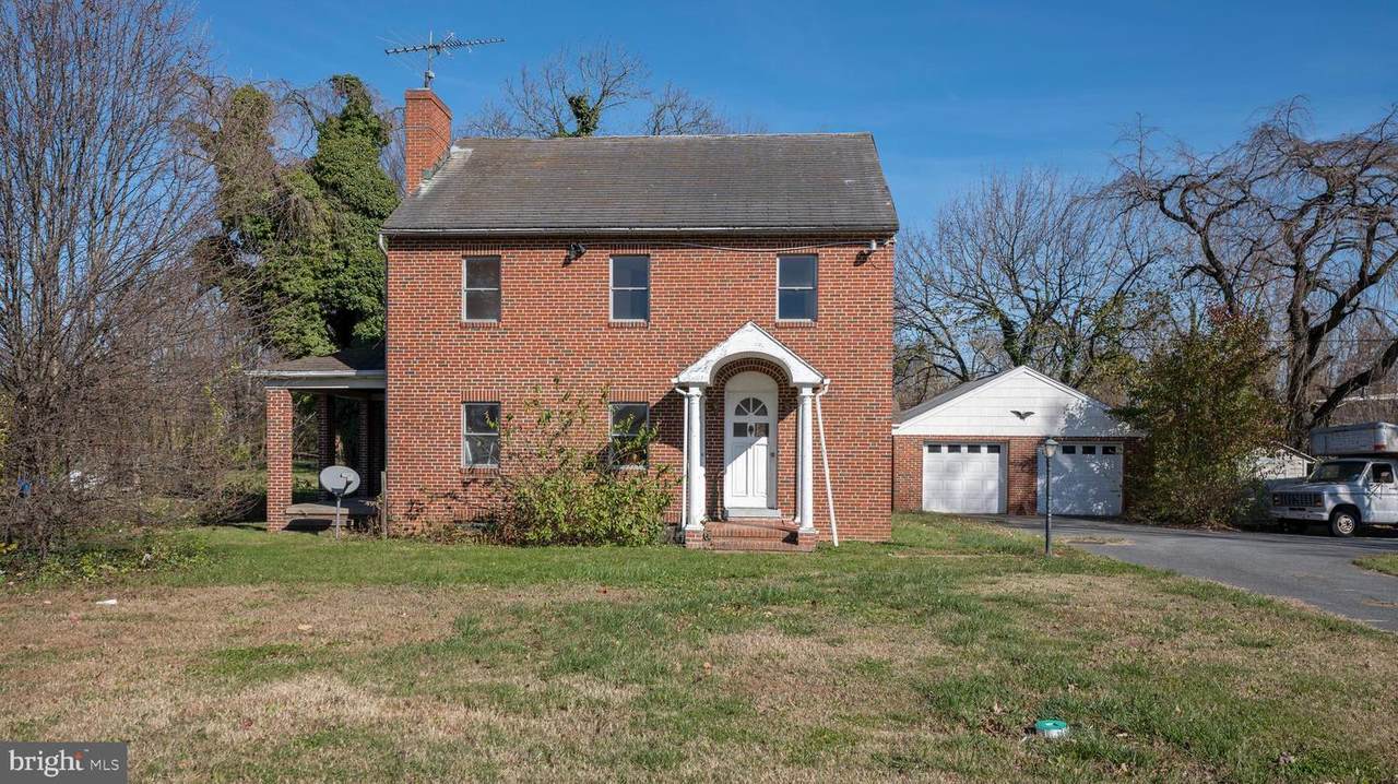 1431 Patrick Street - Photo 1