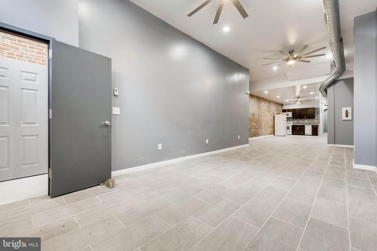 1421 Baltimore Street - Photo 1
