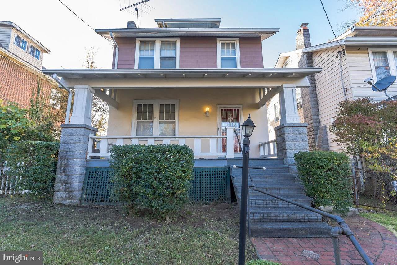 3302 22ND Street - Photo 1
