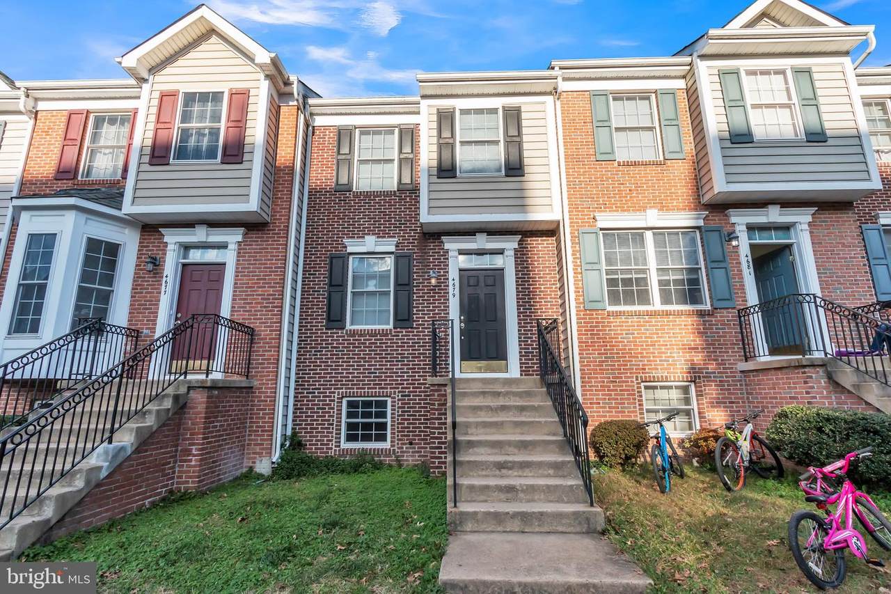 4679 Swallowtail Place - Photo 1