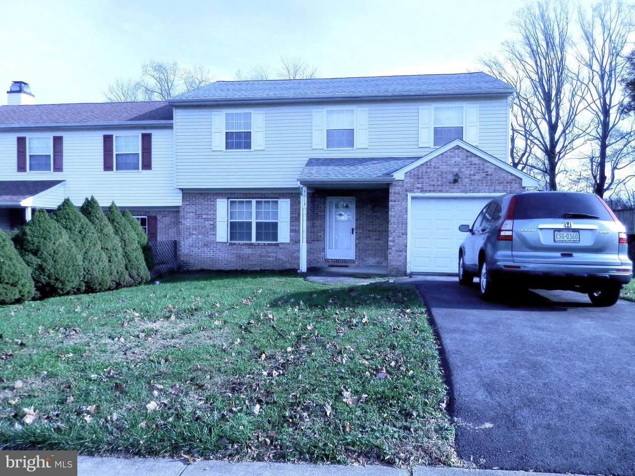 4013 Yorktown - Photo 1