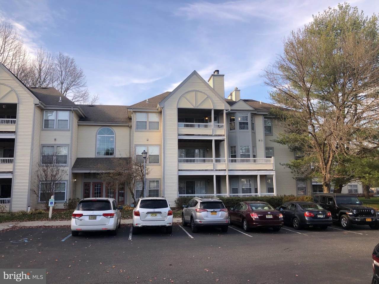 107 Lassen Court - Photo 1