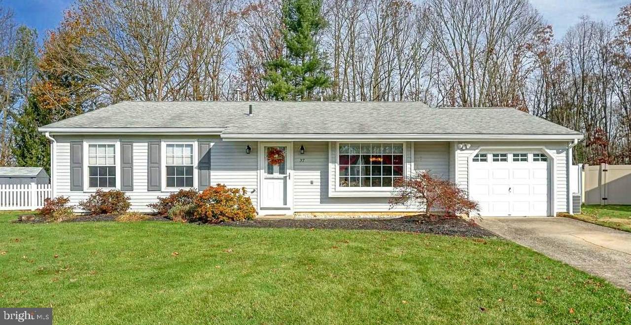 37 Orion Way - Photo 1