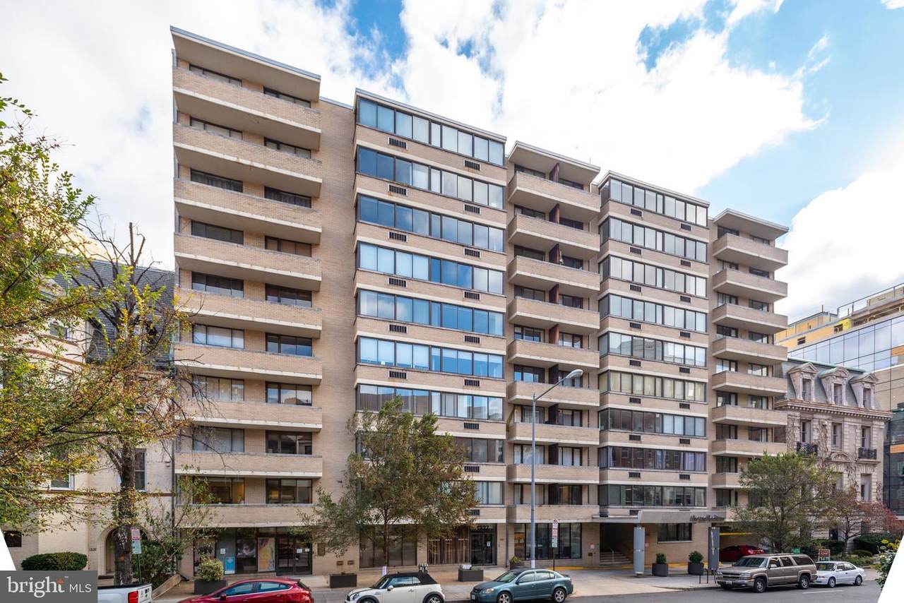 1325 18TH Street - Photo 1