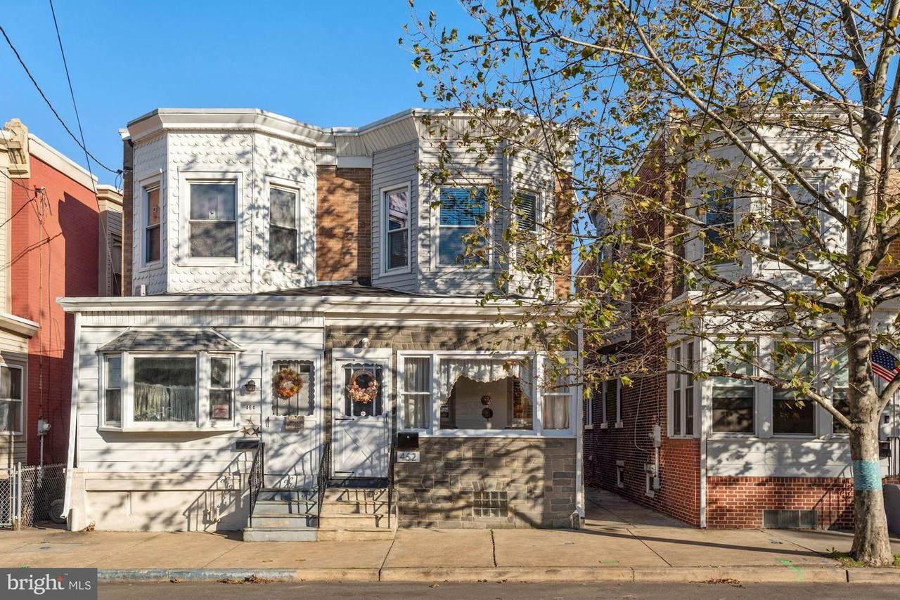 462 Broadway - Photo 1