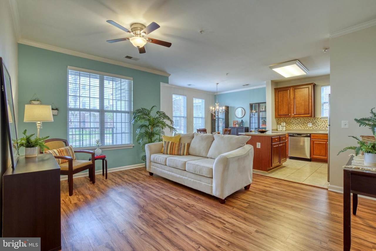 21228 Mcfadden Square - Photo 1