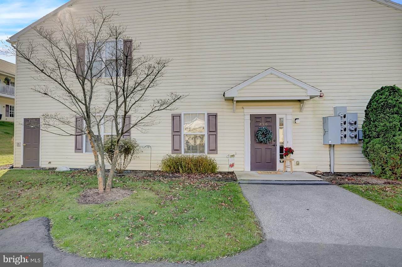 236 Christine Drive - Photo 1